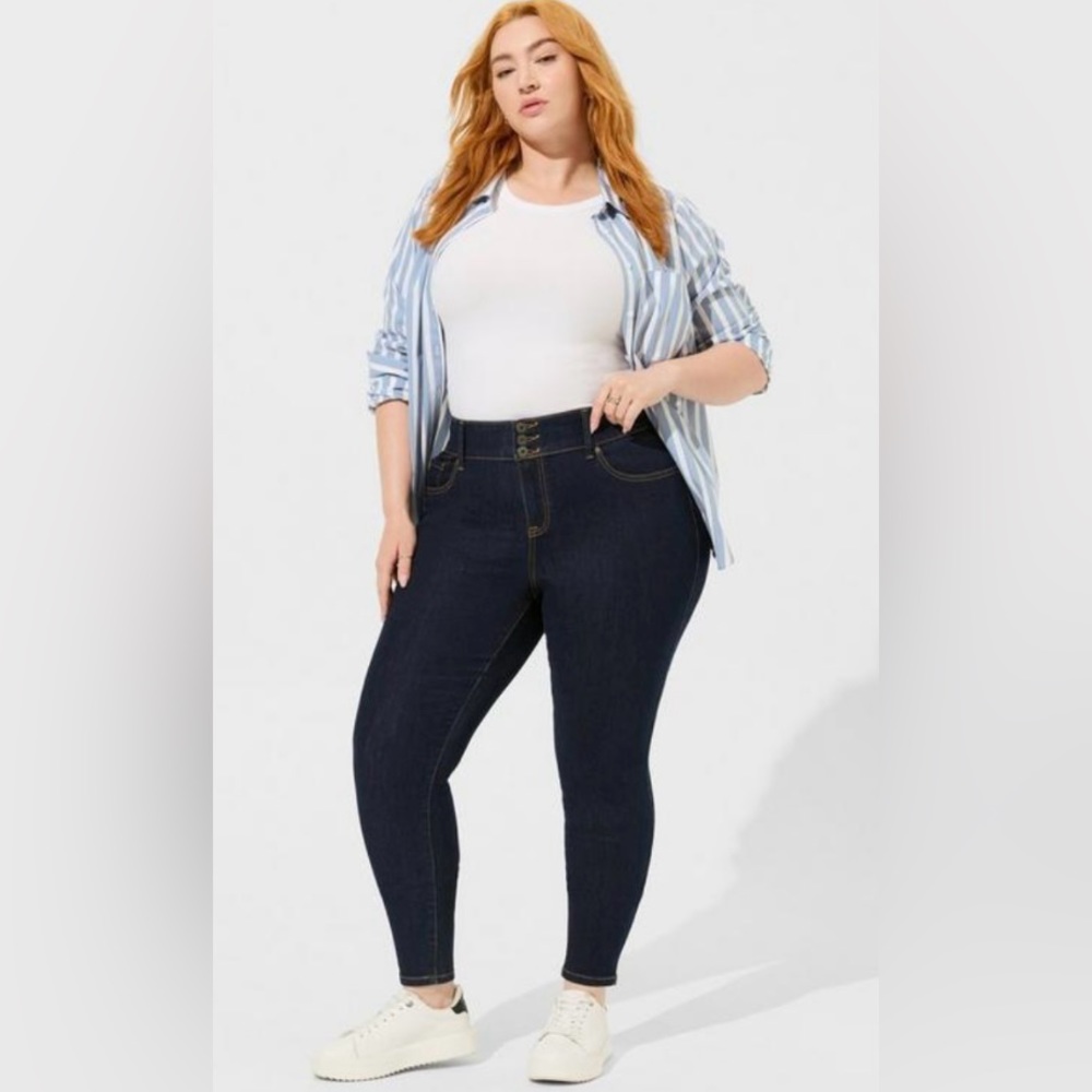 Torrid Jegging Skinny Super Soft High-Rise Jean